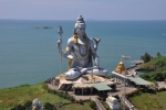 die zweit groesste Shiva Statue der Welt...so 35 Meter glaube ich